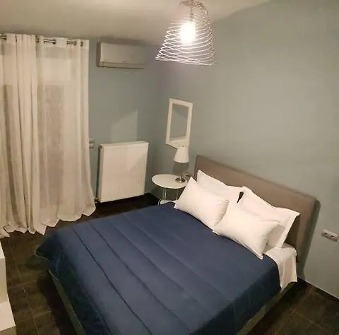 Апартаменты Kyra's Roof Terrace Flat